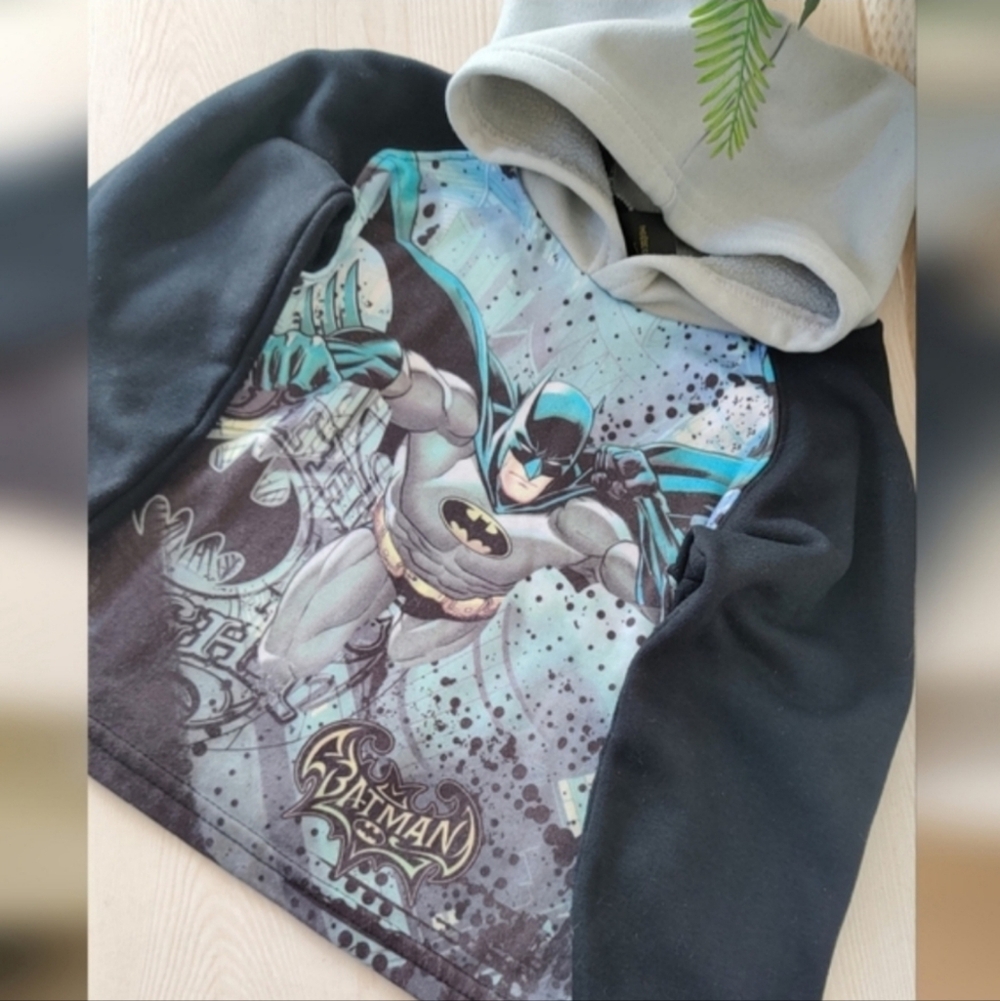 Batman Dc Comics Boys Fleece Hoodie Pullover Sweatshirt Size 4T